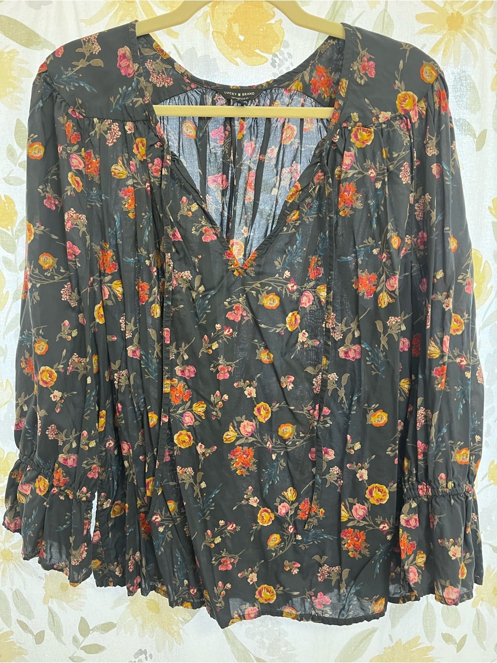 Lucky Brand Black Floral V-Neck Peasant Blouse